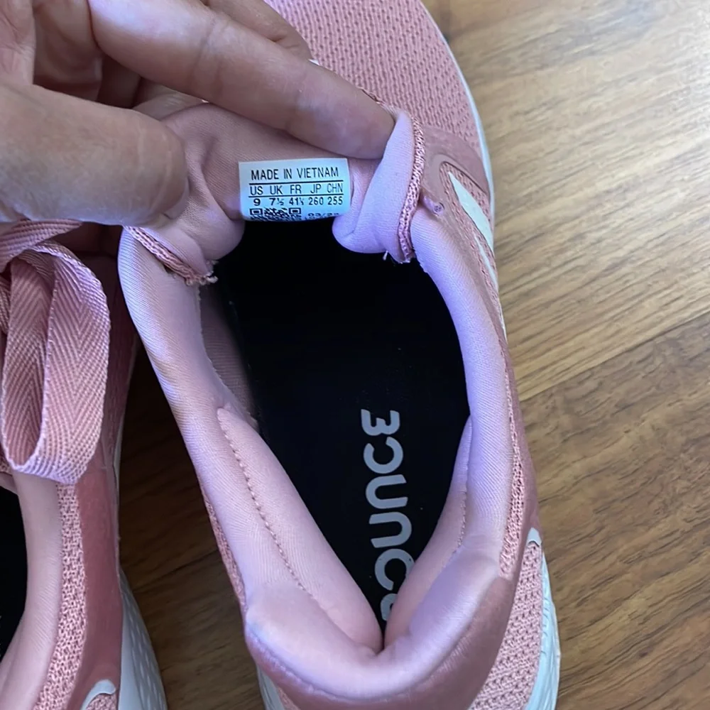 Adidas Edge Lux running shoes - Picture 6 of 10